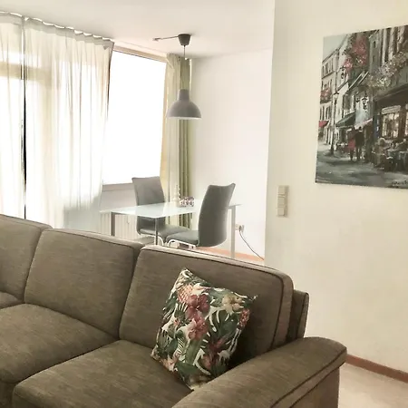 Gemuetliches Mit Naturblick Fuer Monteuren Apartmán